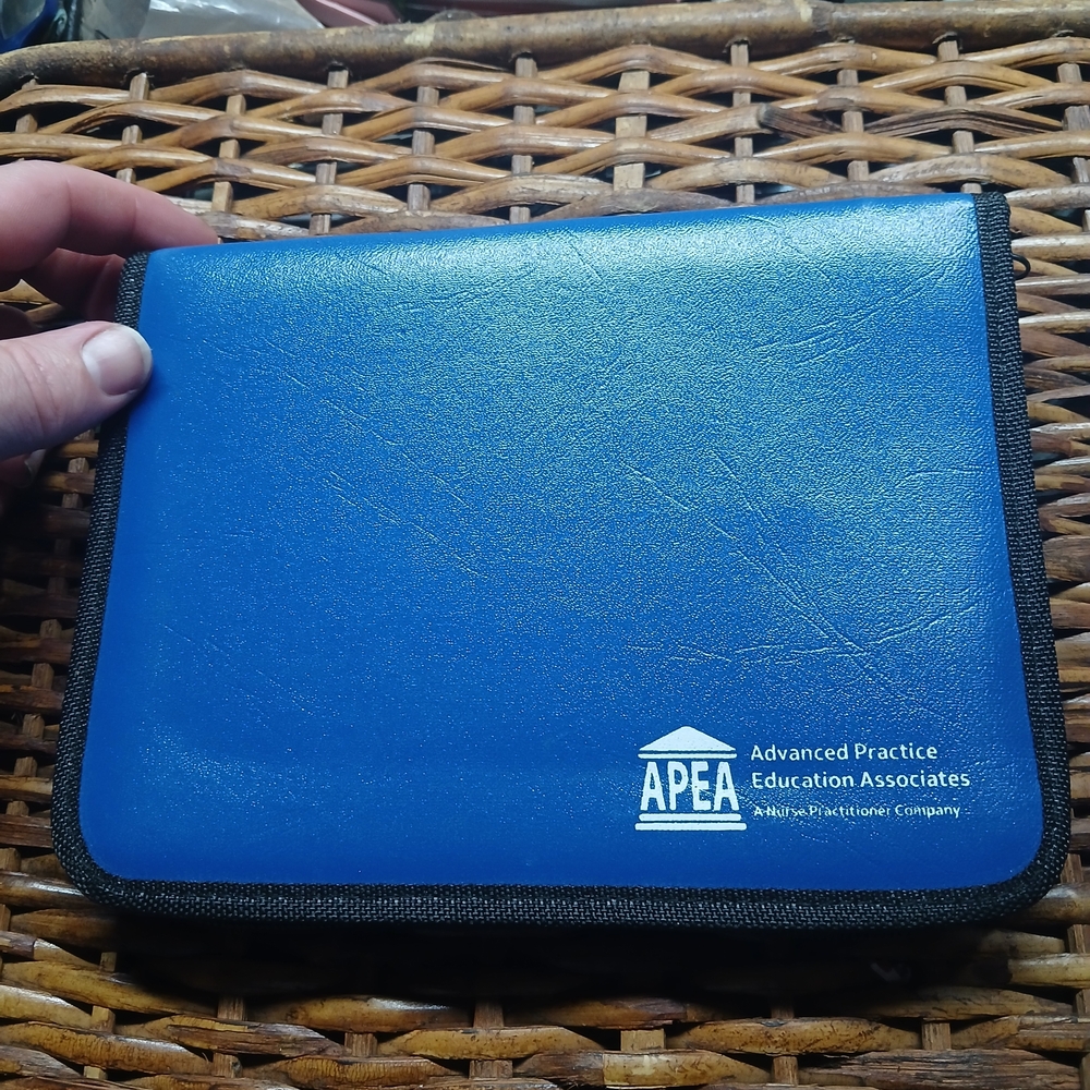 APEA Blue Kids Organizer Case by